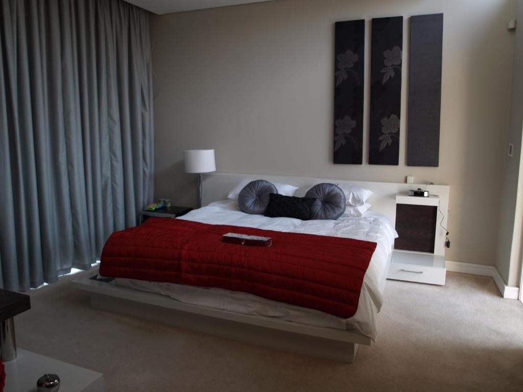 Hotel Laluxe à Durban Extérieur photo
