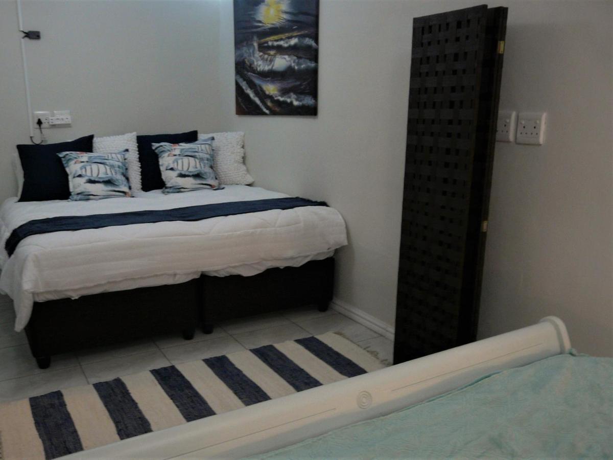 Hotel Laluxe à Durban Extérieur photo