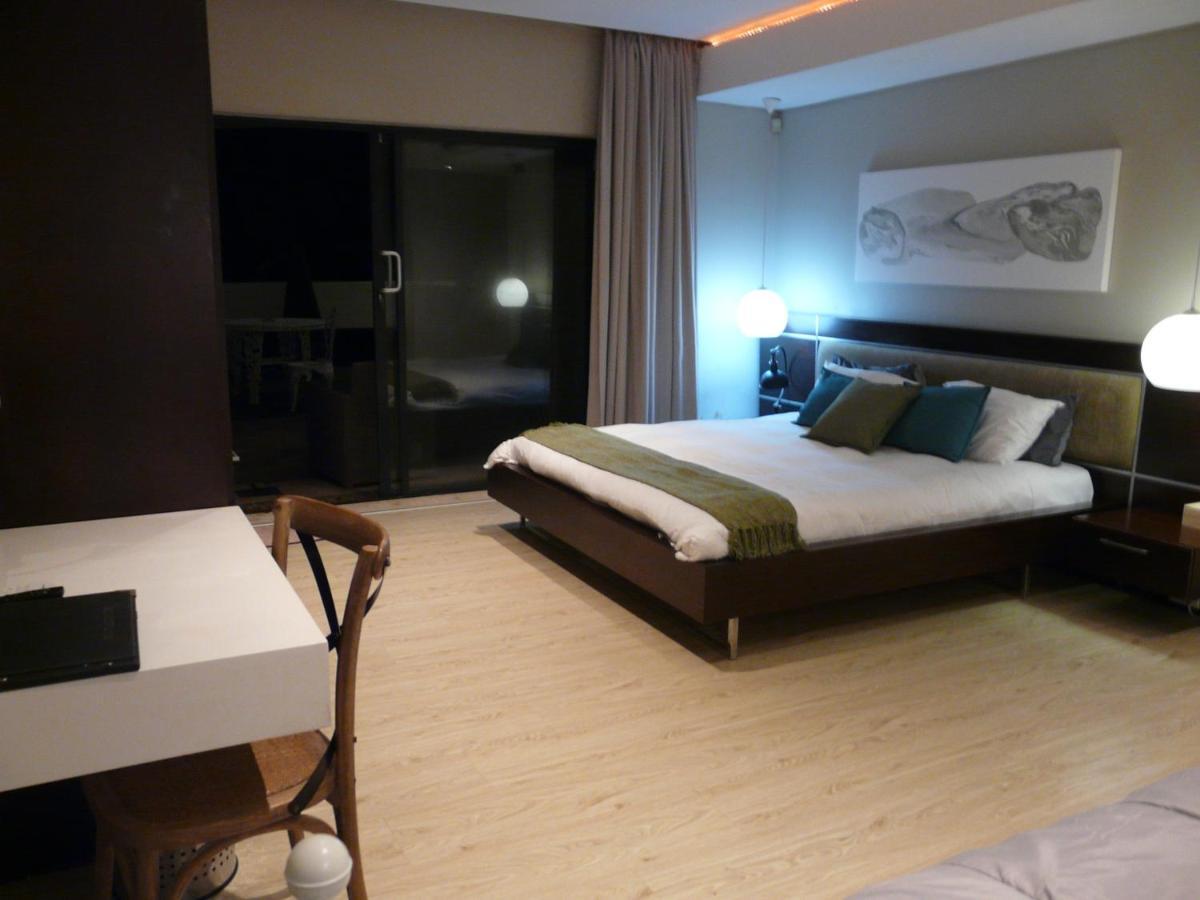 Hotel Laluxe à Durban Extérieur photo