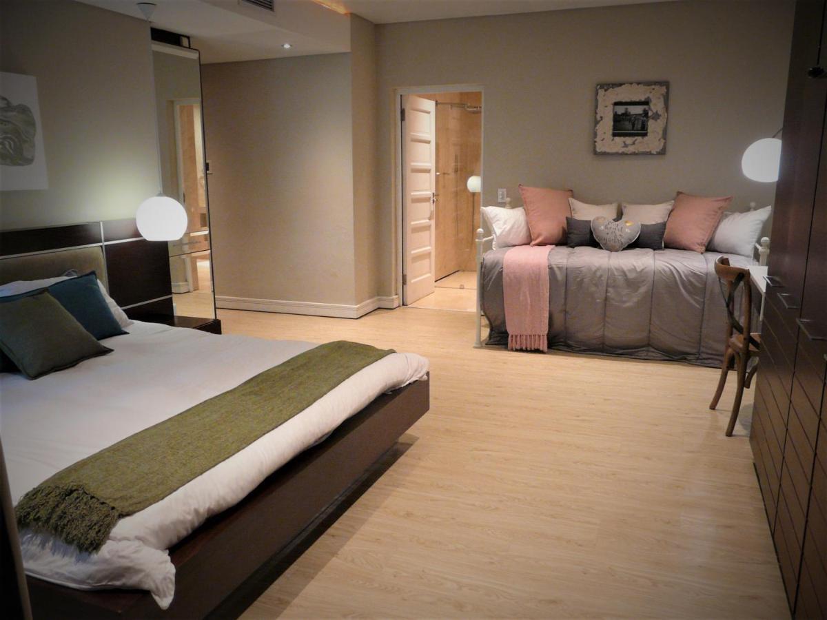 Hotel Laluxe à Durban Extérieur photo