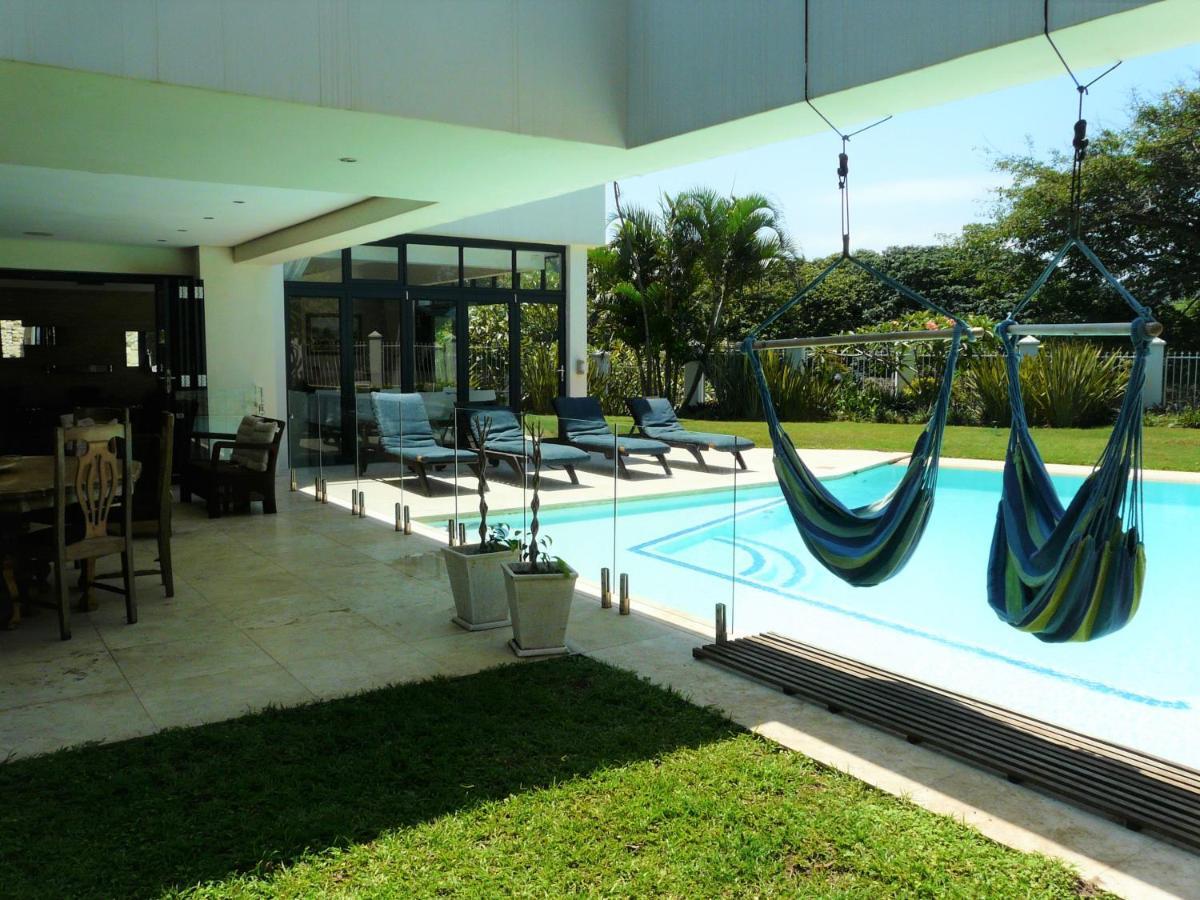 Hotel Laluxe à Durban Extérieur photo